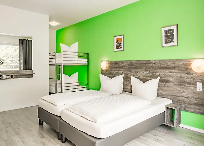 Alecsa Hotel Am Olympiastadion Seeburg 